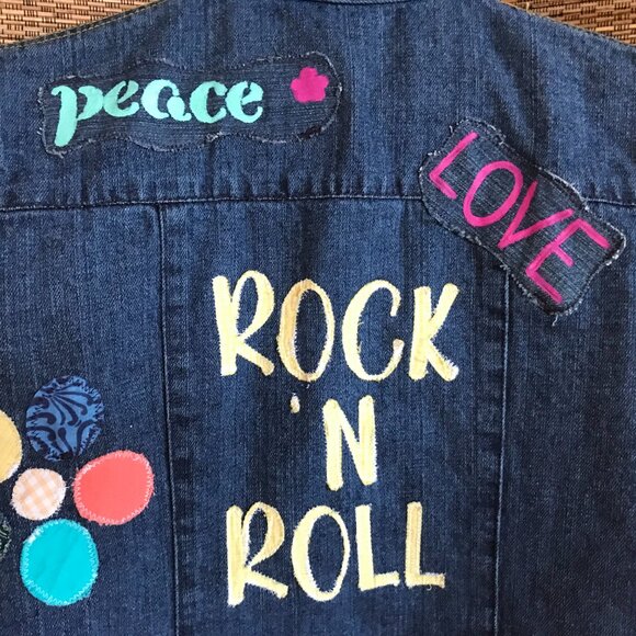 Painted Jean Jacket, Size Medium: Upcycled Denim Shirt, Rock and Roll Hippie Top - Picture 7 of 9